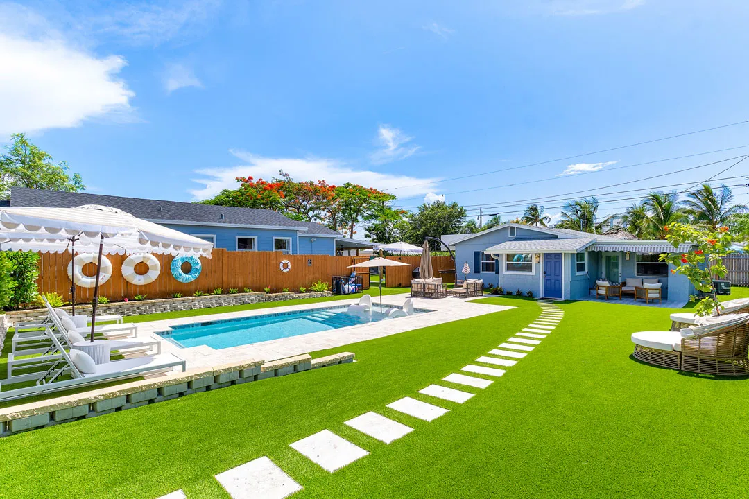 Yard-from-entrance-After